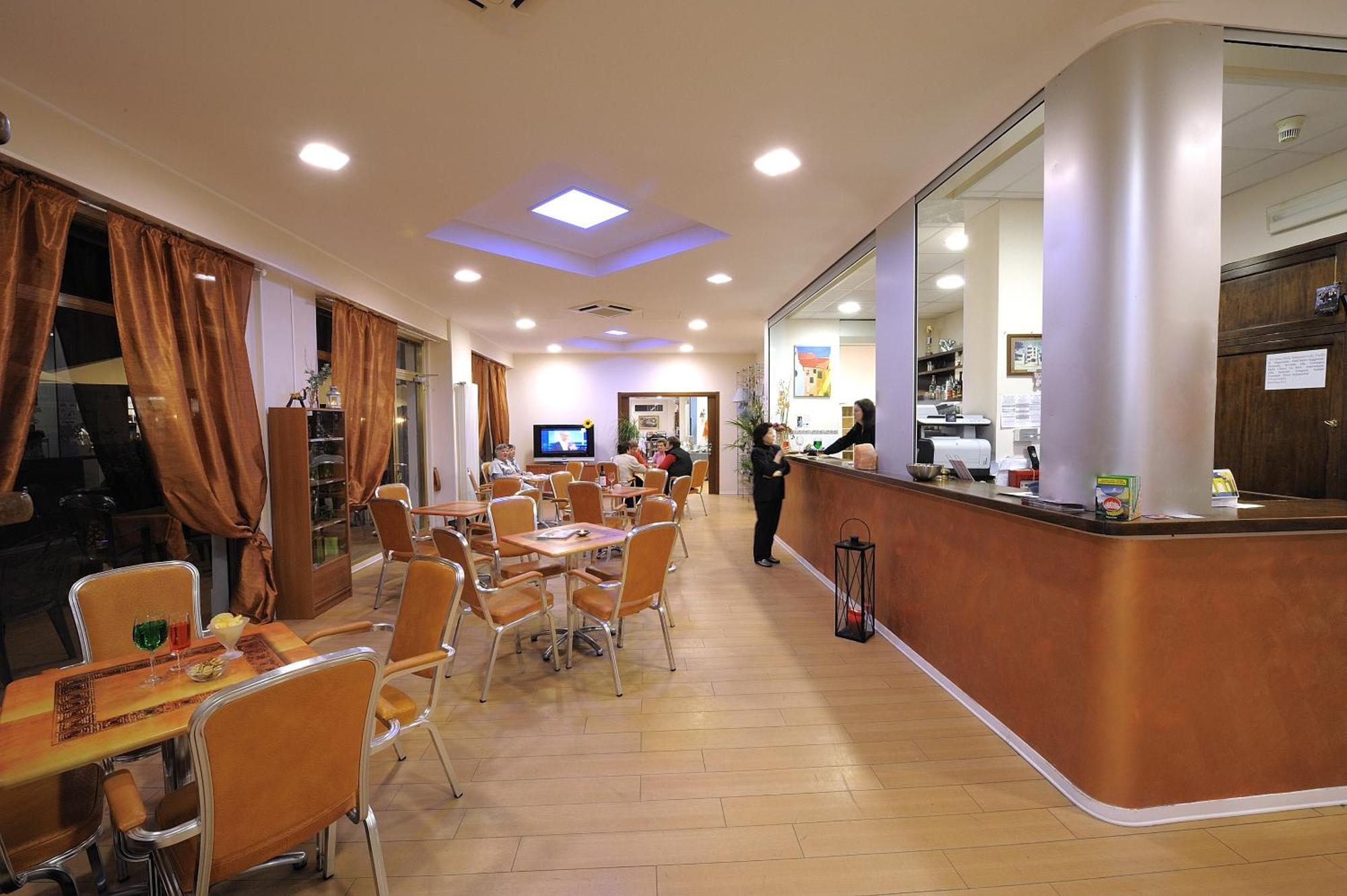 Hotel Arma Ristorante 아르마 디 타지아 외부 사진